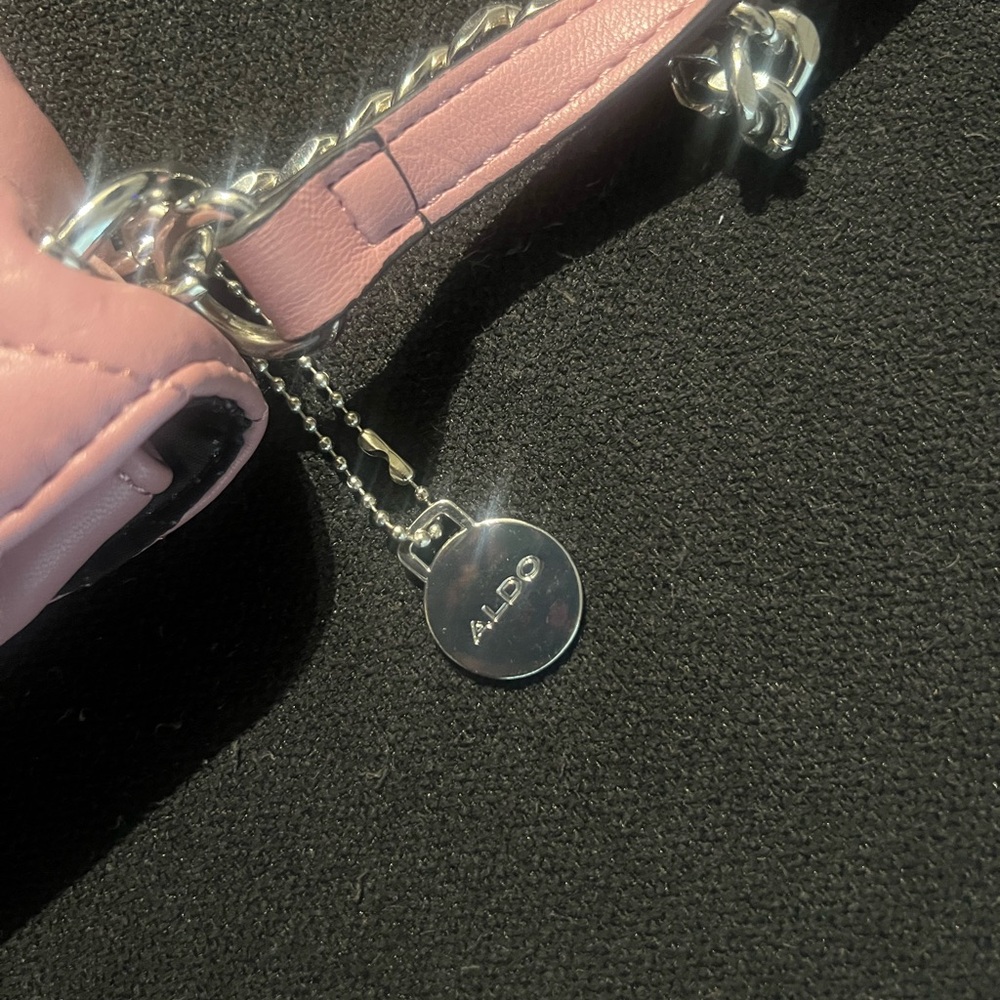Lavender Quilted Aldo Crossbody Bag - Picture 4 of 6